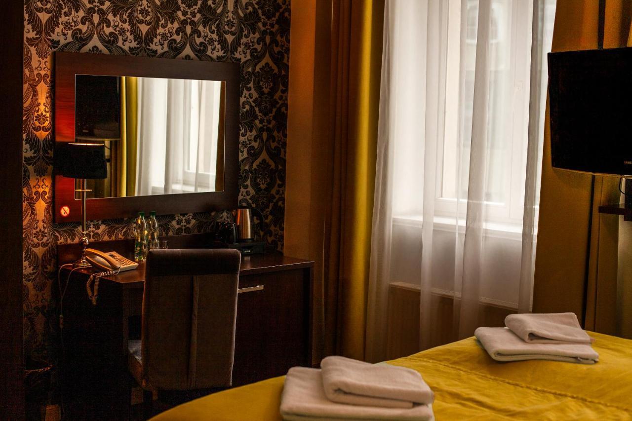 Hotel Artus - Old Town Gdansk Luaran gambar